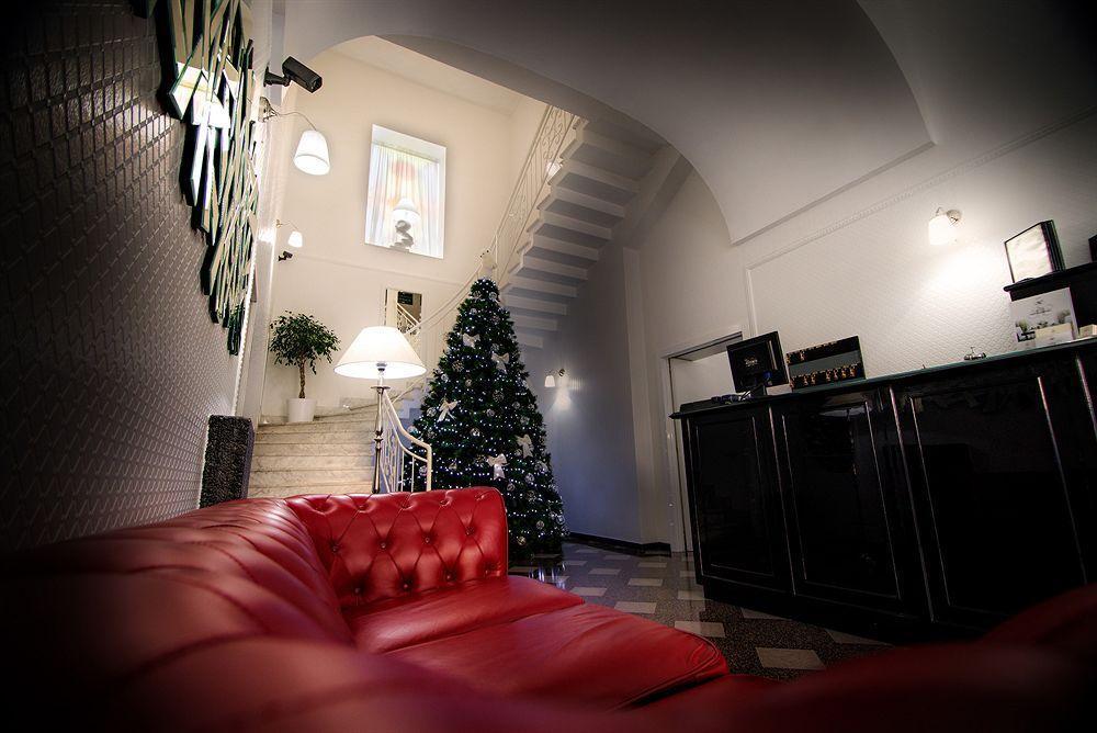 Hotel Santa Chiara โนเชรา อินเฟอริโอเร ภายนอก รูปภาพ