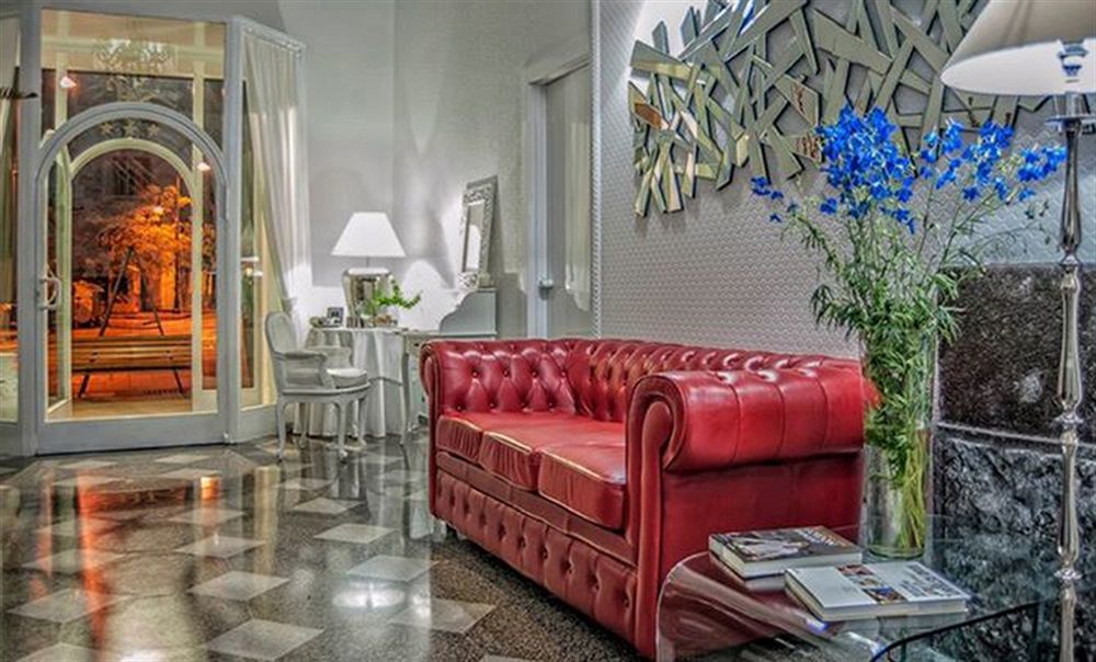 Hotel Santa Chiara โนเชรา อินเฟอริโอเร ภายนอก รูปภาพ