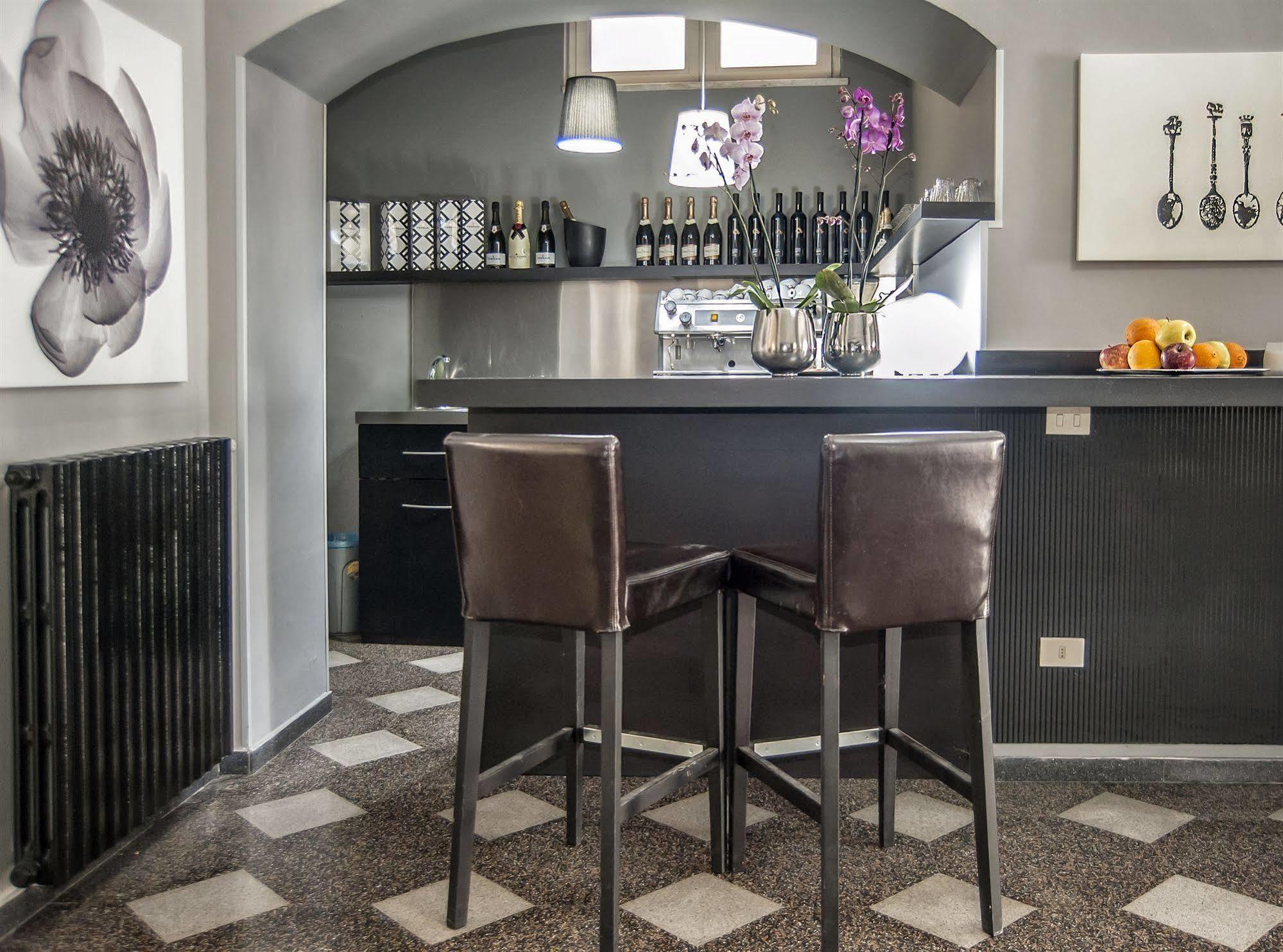 Hotel Santa Chiara โนเชรา อินเฟอริโอเร ภายนอก รูปภาพ